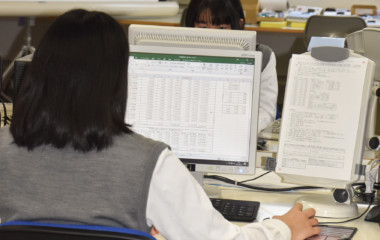 パソコン操作の基本として情報処理の授業ではExcelの資格取得に取り組みます。